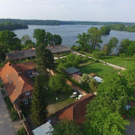 4 Sterne Wohnen "Zum Alten Forsthof" Am Schlosspark, App 1 "Smuck Und Groot" 奥伊廷 外观 照片