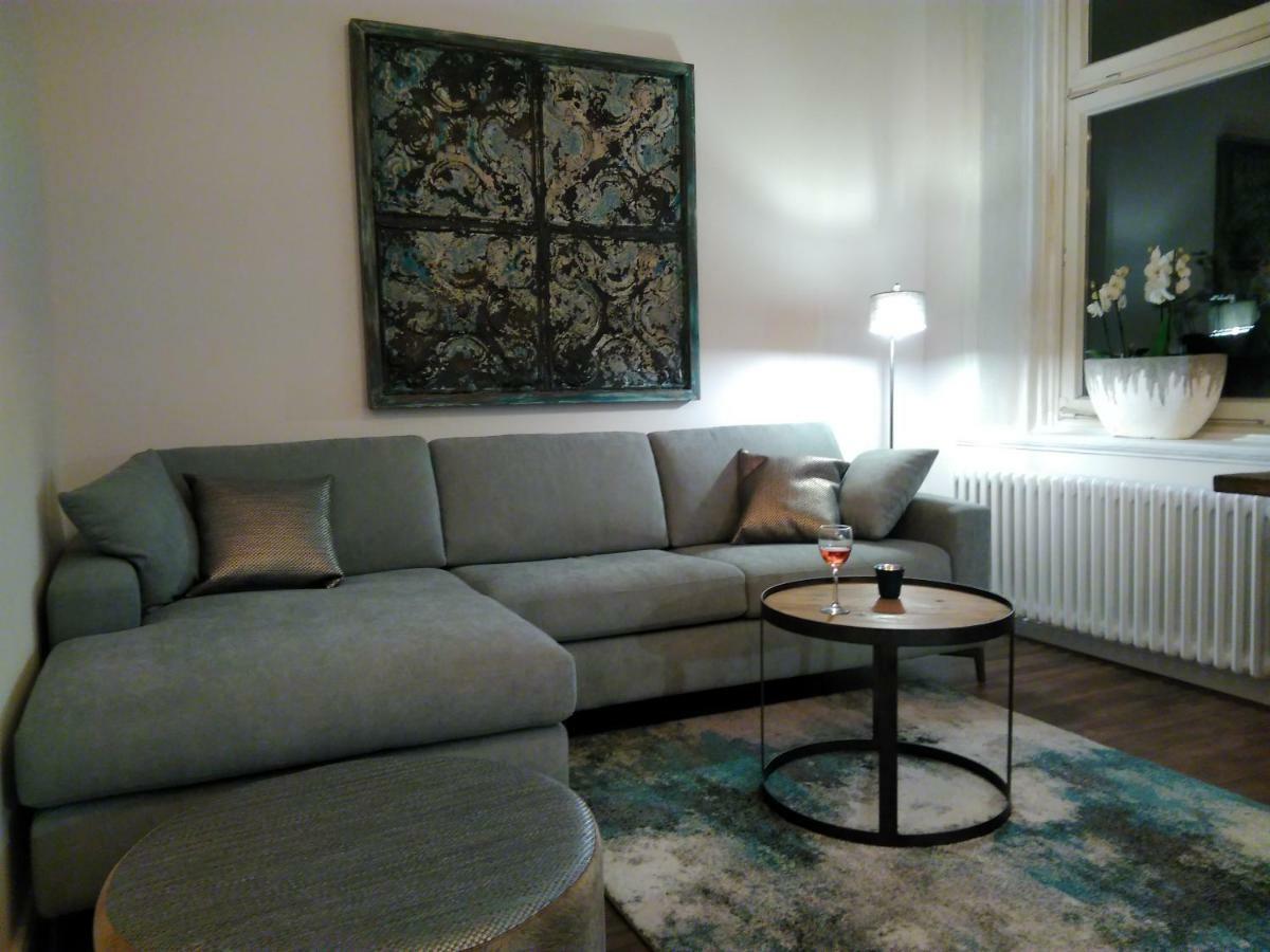 4 Sterne Wohnen "Zum Alten Forsthof" Am Schlosspark, App 1 "Smuck Und Groot" 奥伊廷 外观 照片